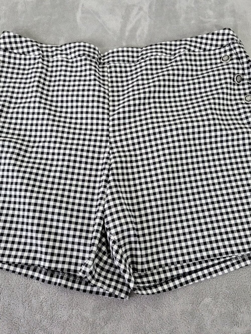 Cato‎ Est 1946 Women's Gingham Shorts Size 28W Black White Check Pull On PLA54E